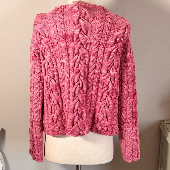 Handmade Chunky Knit Sweater - Picture 6 of 10